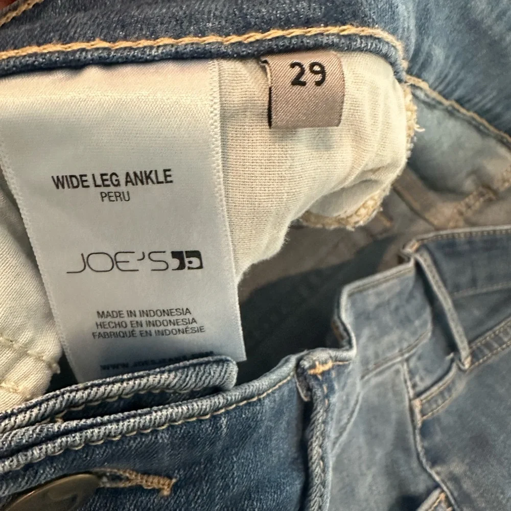 Joe's Jeans Light Blue Flare Women's Jeans - Picture 7 of 11